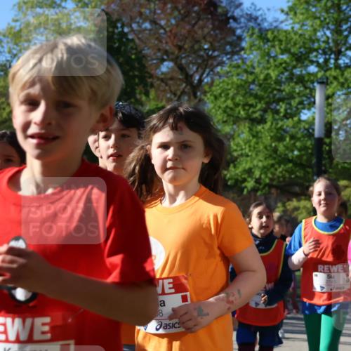 25.04.2025 - Das Zehntel Zöllner http://msf.ph/oto/7677302 26.04.2025 07:49:28 Laufen 8, 2745, 285 meine-sportfotos.de