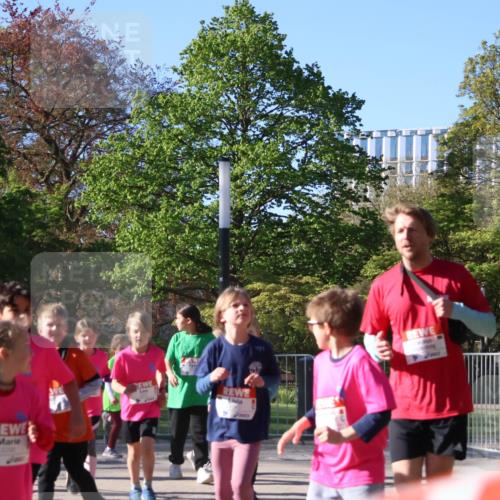 25.04.2025 - Das Zehntel Zöllner http://msf.ph/oto/7677361 26.04.2025 07:49:32 Laufen  meine-sportfotos.de