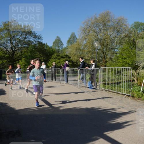 25.04.2025 - Das Zehntel Zöllner http://msf.ph/oto/7677369 26.04.2025 08:41:34 Laufen  meine-sportfotos.de
