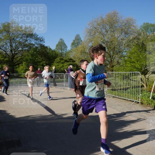 25.04.2025 - Das Zehntel Zöllner http://msf.ph/oto/7677378 26.04.2025 08:41:35 Laufen 2919 meine-sportfotos.de