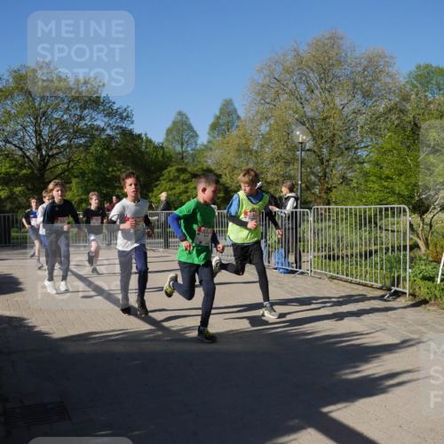 25.04.2025 - Das Zehntel Zöllner http://msf.ph/oto/7677441 26.04.2025 08:41:40 Laufen  meine-sportfotos.de
