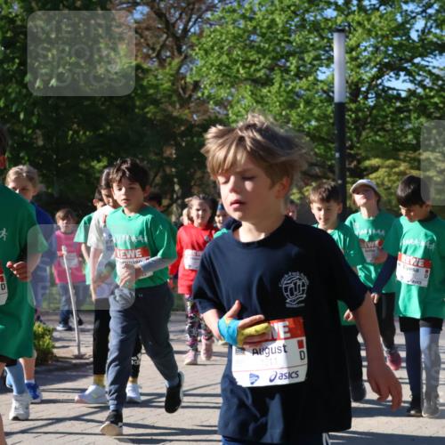 25.04.2025 - Das Zehntel Zöllner http://msf.ph/oto/7677466 26.04.2025 07:49:44 Laufen 1325, 1011, 10 meine-sportfotos.de