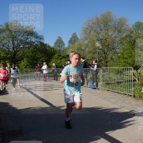 25.04.2025 - Das Zehntel Zöllner http://msf.ph/oto/7677494 26.04.2025 08:41:44 Laufen 2711 meine-sportfotos.de
