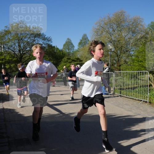 25.04.2025 - Das Zehntel Zöllner http://msf.ph/oto/7677553 26.04.2025 08:41:49 Laufen  meine-sportfotos.de