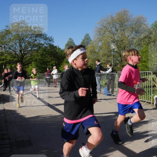 25.04.2025 - Das Zehntel Zöllner http://msf.ph/oto/7677571 26.04.2025 08:41:50 Laufen  meine-sportfotos.de