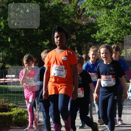 25.04.2025 - Das Zehntel Zöllner http://msf.ph/oto/7677690 26.04.2025 07:50:00 Laufen 3290, 3778, 3941, 2547, 1848 meine-sportfotos.de