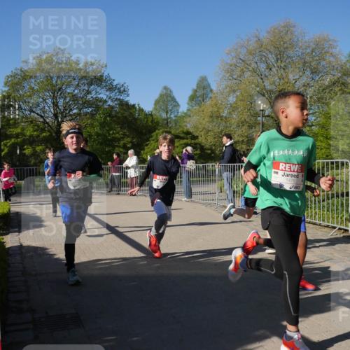 25.04.2025 - Das Zehntel Zöllner http://msf.ph/oto/7677703 26.04.2025 08:42:01 Laufen 144, 1476 meine-sportfotos.de