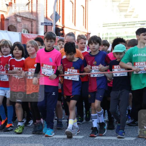 25.04.2025 - Das Zehntel Luisa Fischer http://msf.ph/oto/7678179 26.04.2025 08:32:57 Ziel  meine-sportfotos.de