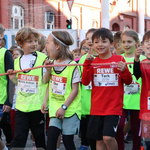 25.04.2025 - Das Zehntel Luisa Fischer http://msf.ph/oto/7678221 26.04.2025 08:34:51 Ziel  meine-sportfotos.de