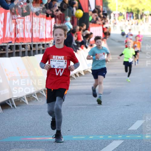 25.04.2025 - Das Zehntel Luisa Fischer http://msf.ph/oto/7678397 26.04.2025 08:49:06 Ziel 1926, 2990, 3823 meine-sportfotos.de