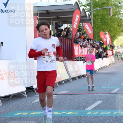 25.04.2025 - Das Zehntel Luisa Fischer http://msf.ph/oto/7678468 26.04.2025 08:49:28 Ziel 1754, 1929, 3506 meine-sportfotos.de