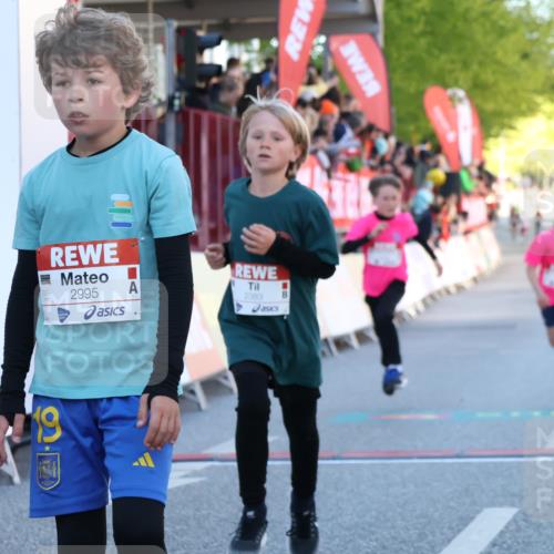 25.04.2025 - Das Zehntel Luisa Fischer http://msf.ph/oto/7678614 26.04.2025 08:50:16 Ziel 1107, 1116, 2383, 2995, 3539, 3540 meine-sportfotos.de