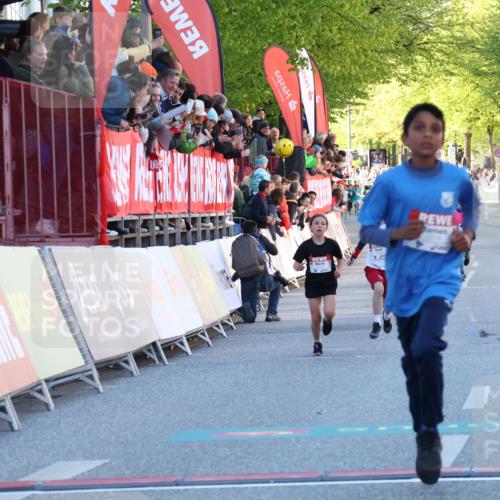 25.04.2025 - Das Zehntel Luisa Fischer http://msf.ph/oto/7678652 26.04.2025 08:50:34 Ziel 1131, 1750, 2014, 2739 meine-sportfotos.de