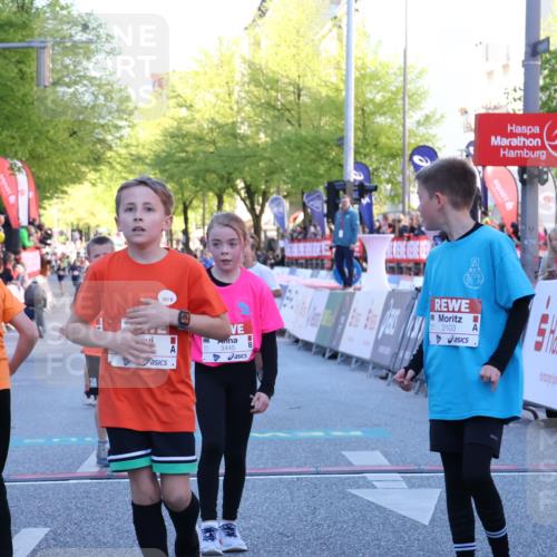 25.04.2025 - Das Zehntel Luisa Fischer http://msf.ph/oto/7678802 26.04.2025 08:51:16 Ziel 1458, 1476, 1884, 2098, 2103, 2166, 2492, 2800, 2855, 2903, 2920, 3210, 3214, 3445, 3520, 3812, 3849, 3872 meine-sportfotos.de