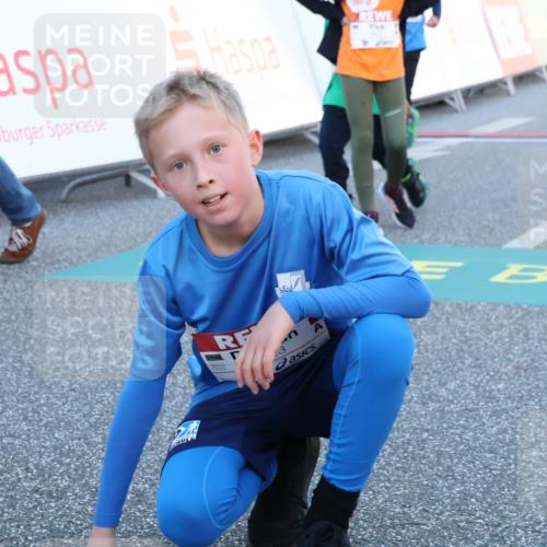 25.04.2025 - Das Zehntel Luisa Fischer http://msf.ph/oto/7679084 26.04.2025 08:52:59 Ziel 1122, 1127, 1418, 1761, 1979, 2029, 2187, 2364, 2464, 2804, 3063, 3085, 3088, 3171, 3225, 3467, 3822, 3884 meine-sportfotos.de