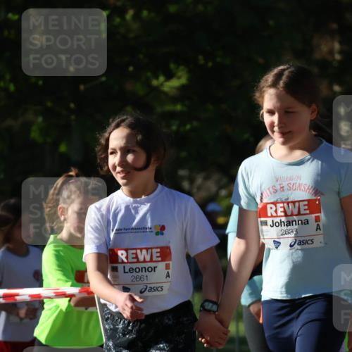 25.04.2025 - Das Zehntel Zöllner http://msf.ph/oto/7679517 26.04.2025 07:50:11 Laufen 2633, 2661 meine-sportfotos.de