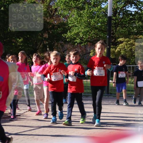 25.04.2025 - Das Zehntel Zöllner http://msf.ph/oto/7679601 26.04.2025 07:50:18 Laufen  meine-sportfotos.de