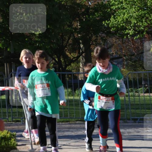 25.04.2025 - Das Zehntel Zöllner http://msf.ph/oto/7679648 26.04.2025 07:50:21 Laufen  meine-sportfotos.de