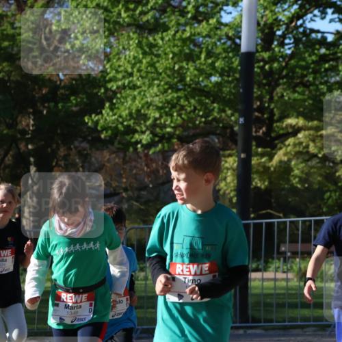 25.04.2025 - Das Zehntel Zöllner http://msf.ph/oto/7679664 26.04.2025 07:50:22 Laufen 2524, 1349, 2532, 3 meine-sportfotos.de