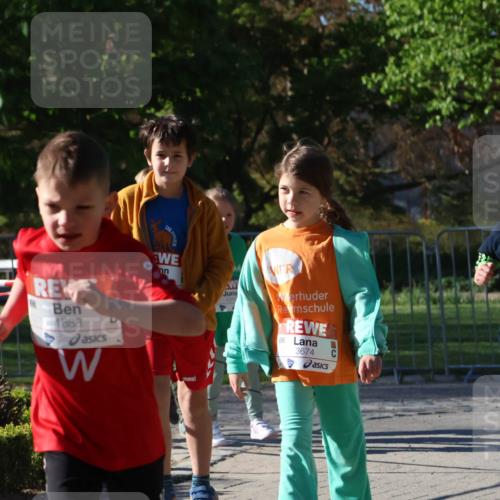 25.04.2025 - Das Zehntel Zöllner http://msf.ph/oto/7679813 26.04.2025 07:50:33 Laufen 1888, 3674, 1001 meine-sportfotos.de