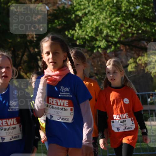 25.04.2025 - Das Zehntel Zöllner http://msf.ph/oto/7679984 26.04.2025 07:50:43 Laufen 1371, 3679, 1364 meine-sportfotos.de