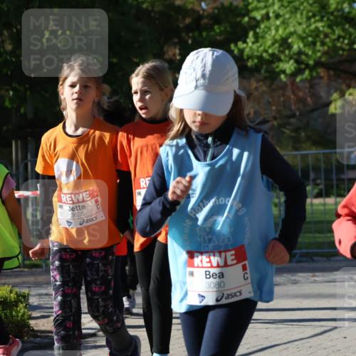 25.04.2025 - Das Zehntel Zöllner http://msf.ph/oto/7680009 26.04.2025 07:50:45 Laufen 3120, 3686, 3080, 3076 meine-sportfotos.de