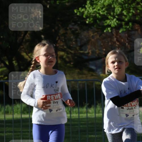 25.04.2025 - Das Zehntel Zöllner http://msf.ph/oto/7680094 26.04.2025 07:50:49 Laufen 2117, 2121 meine-sportfotos.de