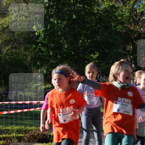 25.04.2025 - Das Zehntel Zöllner http://msf.ph/oto/7680433 26.04.2025 07:51:09 Laufen  meine-sportfotos.de