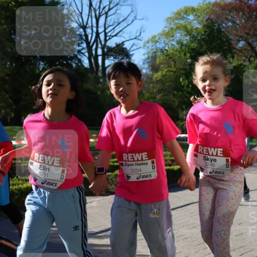 25.04.2025 - Das Zehntel Zöllner http://msf.ph/oto/7680689 26.04.2025 07:51:32 Laufen 2076, 3251, 3254, 3246 meine-sportfotos.de