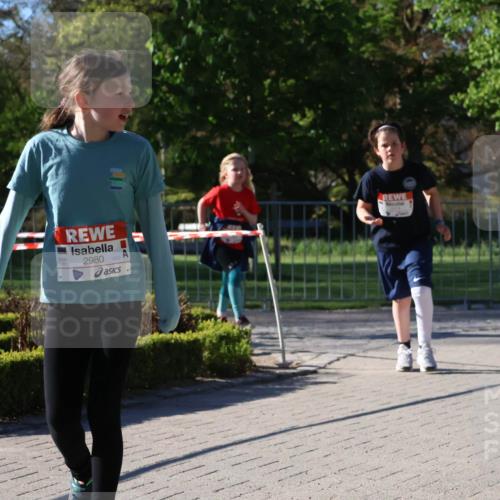 25.04.2025 - Das Zehntel Zöllner http://msf.ph/oto/7680709 26.04.2025 07:51:33 Laufen 2980 meine-sportfotos.de