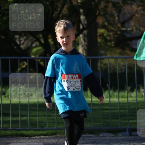 25.04.2025 - Das Zehntel Zöllner http://msf.ph/oto/7680925 26.04.2025 07:51:50 Laufen 2067, 1309 meine-sportfotos.de
