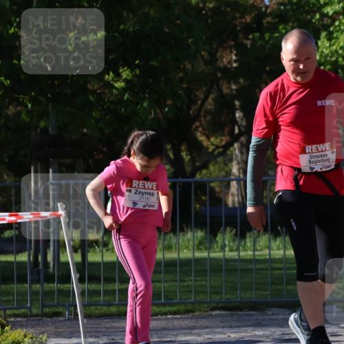 25.04.2025 - Das Zehntel Zöllner http://msf.ph/oto/7680948 26.04.2025 07:51:57 Laufen 2116 meine-sportfotos.de
