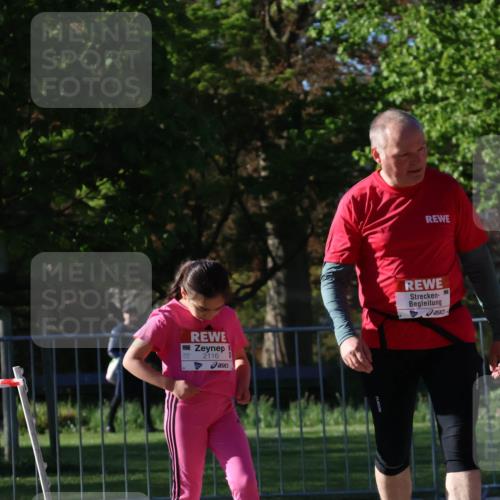 25.04.2025 - Das Zehntel Zöllner http://msf.ph/oto/7680960 26.04.2025 07:51:57 Laufen 1381, 2116 meine-sportfotos.de