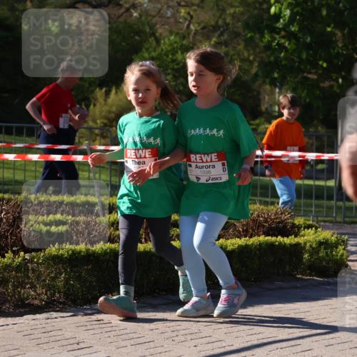 25.04.2025 - Das Zehntel Zöllner http://msf.ph/oto/7680981 26.04.2025 07:52:07 Laufen 1347, 1338 meine-sportfotos.de