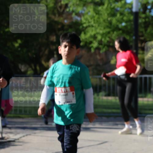 25.04.2025 - Das Zehntel Zöllner http://msf.ph/oto/7681105 26.04.2025 07:52:15 Laufen 1142 meine-sportfotos.de