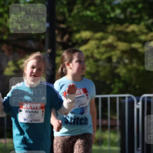 25.04.2025 - Das Zehntel Zöllner http://msf.ph/oto/7681142 26.04.2025 07:52:19 Laufen  meine-sportfotos.de