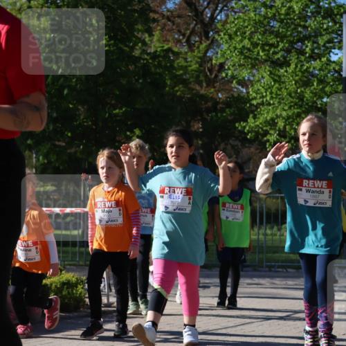 25.04.2025 - Das Zehntel Zöllner http://msf.ph/oto/7681158 26.04.2025 07:52:20 Laufen 2977, 1867 meine-sportfotos.de