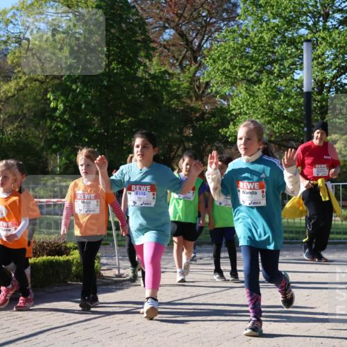 25.04.2025 - Das Zehntel Zöllner http://msf.ph/oto/7681163 26.04.2025 07:52:21 Laufen 3665, 2977, 1867, 2354 meine-sportfotos.de