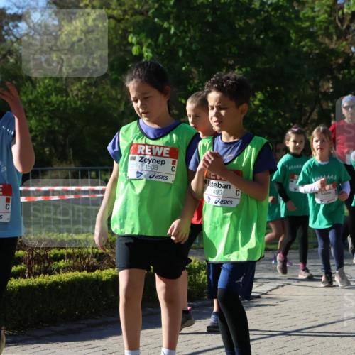 25.04.2025 - Das Zehntel Zöllner http://msf.ph/oto/7681246 26.04.2025 07:52:25 Laufen 3070, 1508, 1496, 1815 meine-sportfotos.de