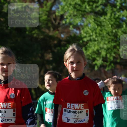 25.04.2025 - Das Zehntel Zöllner http://msf.ph/oto/7681289 26.04.2025 07:52:27 Laufen 1340, 1815, 1819, 1819 meine-sportfotos.de