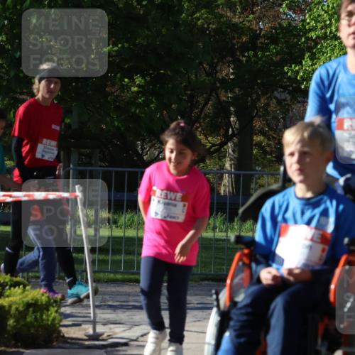 25.04.2025 - Das Zehntel Zöllner http://msf.ph/oto/7681575 26.04.2025 07:52:52 Laufen  meine-sportfotos.de