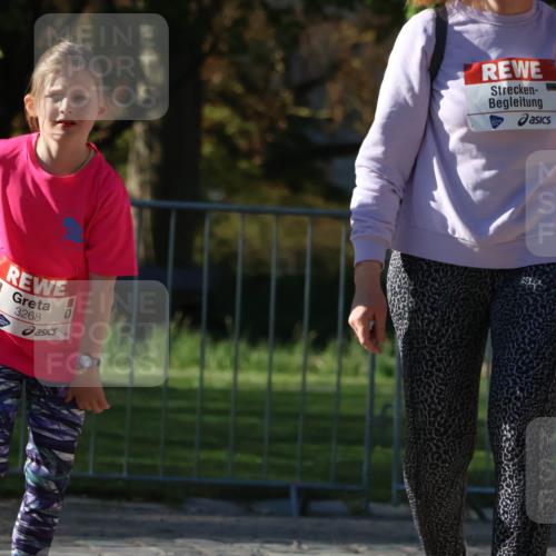 25.04.2025 - Das Zehntel Zöllner http://msf.ph/oto/7681693 26.04.2025 07:53:05 Laufen 3268 meine-sportfotos.de