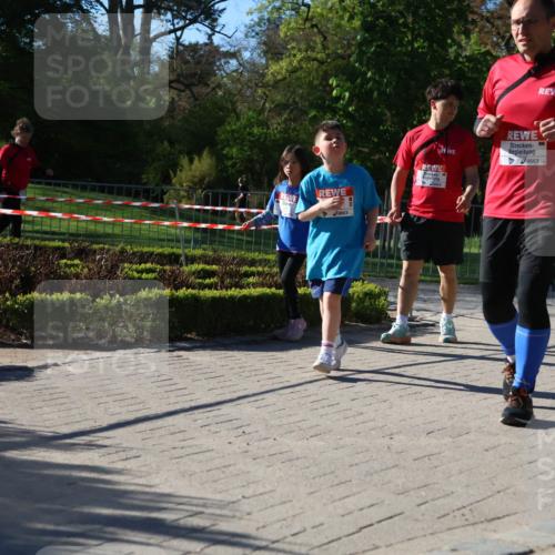 25.04.2025 - Das Zehntel Zöllner http://msf.ph/oto/7681863 26.04.2025 07:53:26 Laufen  meine-sportfotos.de