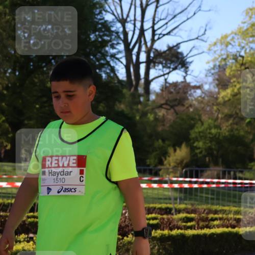 25.04.2025 - Das Zehntel Zöllner http://msf.ph/oto/7681917 26.04.2025 07:53:32 Laufen 1510 meine-sportfotos.de