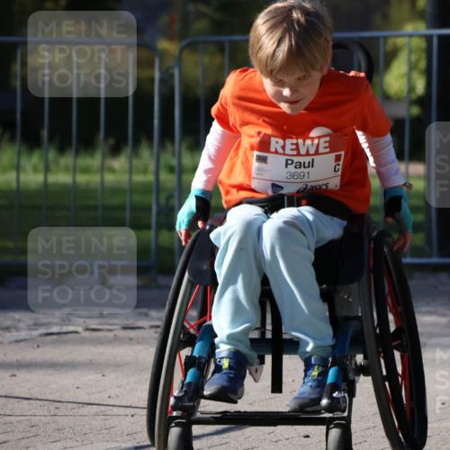 25.04.2025 - Das Zehntel Zöllner http://msf.ph/oto/7682074 26.04.2025 07:55:06 Laufen 3691, 2 meine-sportfotos.de