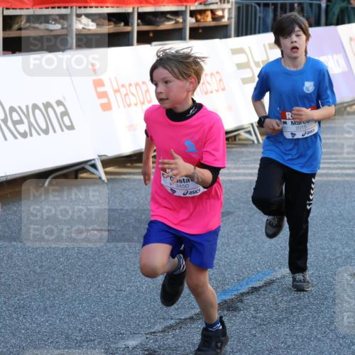 25.04.2025 - Das Zehntel Strokosch-Dieckow http://msf.ph/oto/7682162 26.04.2025 08:52:31 Ziel 1166, 1176, 1188, 1207, 1208, 1232, 1245, 1654, 1939, 2015, 2023, 2149, 2161, 2216, 2355, 2886, 3060, 3160, 3161, 3212, 3404, 3407, 3450, 3496, 3516, 3530, 3595 meine-sportfotos.de