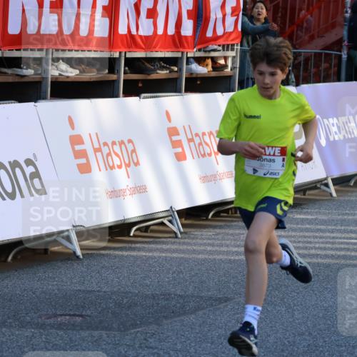 25.04.2025 - Das Zehntel Strokosch-Dieckow http://msf.ph/oto/7682818 26.04.2025 08:52:20 Ziel 1112, 1171, 1208, 1232, 1621, 1654, 1788, 1939, 2015, 2481, 3404, 3450, 3595, 3720, 3856, 3873 meine-sportfotos.de