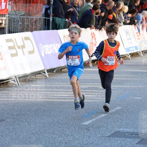 25.04.2025 - Das Zehntel Strokosch-Dieckow http://msf.ph/oto/7683725 26.04.2025 08:52:11 Ziel 1112, 1113, 1171, 1177, 1621, 2213, 2348, 2481, 2505, 2644, 2684, 2700, 2779, 2907, 2960, 2975, 3066, 3486, 3538, 3720, 3856, 3873 meine-sportfotos.de