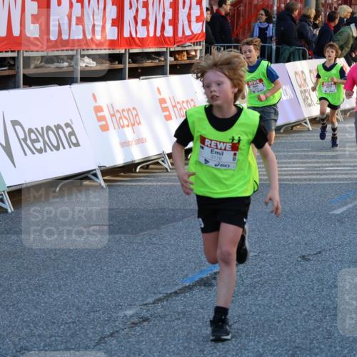 25.04.2025 - Das Zehntel Strokosch-Dieckow http://msf.ph/oto/7686920 26.04.2025 08:53:09 Ziel 1108, 1229, 1541, 1568, 2170, 2191, 2194, 2212, 2471, 2500, 2628, 3038, 3102, 3104, 3110, 3178, 3409, 3462, 3499, 3592, 3599, 3603, 3611, 3617, 3811, 3921 meine-sportfotos.de