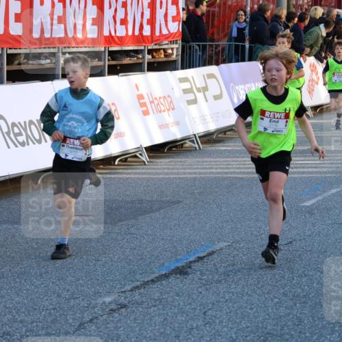 25.04.2025 - Das Zehntel Strokosch-Dieckow http://msf.ph/oto/7687041 26.04.2025 08:53:08 Ziel 1108, 1229, 1541, 1568, 2170, 2191, 2194, 2212, 2471, 2500, 2628, 3038, 3102, 3104, 3110, 3178, 3409, 3462, 3499, 3592, 3599, 3603, 3611, 3617, 3811, 3921 meine-sportfotos.de
